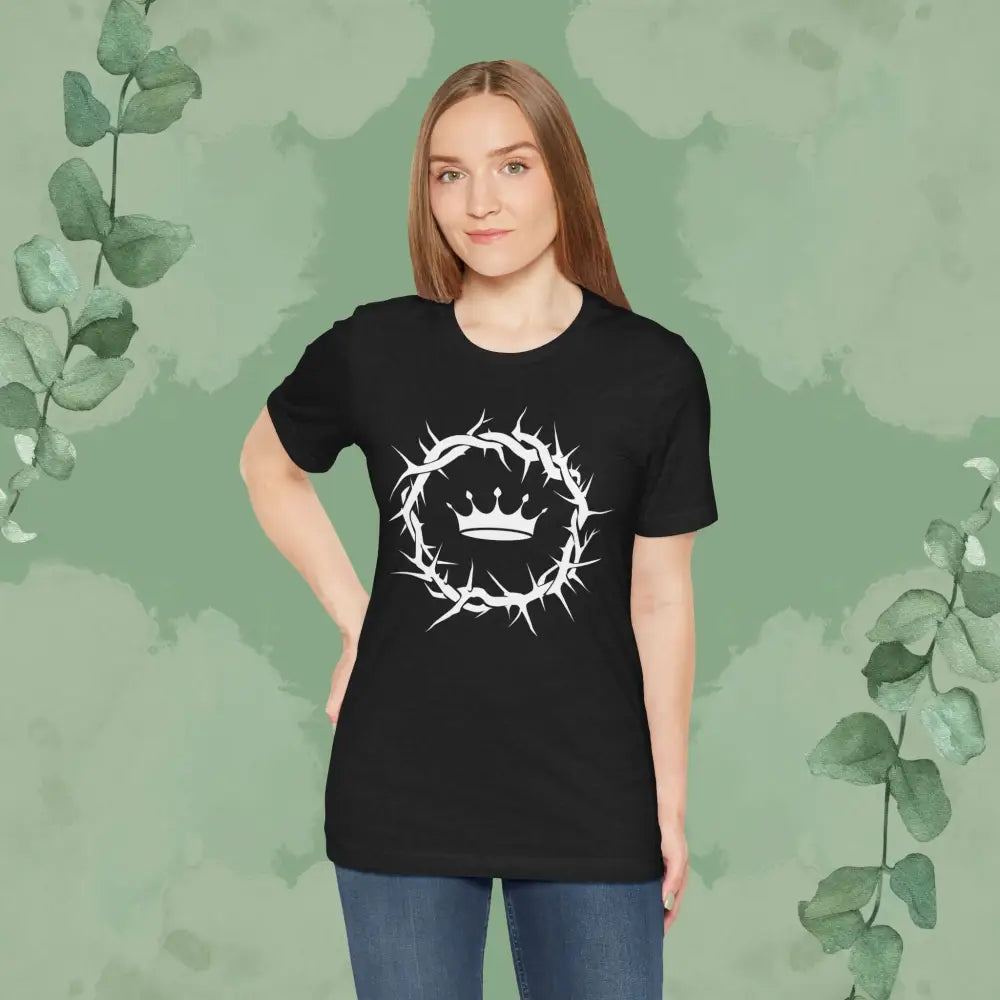 “Jesus Is King” Crown of Thorns T-Shirt – Bold Christian Minimalist Design - T-Shirt