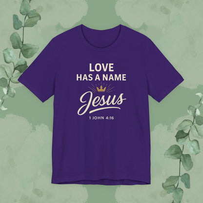 Love Has a Name – Jesus | T-Shirt