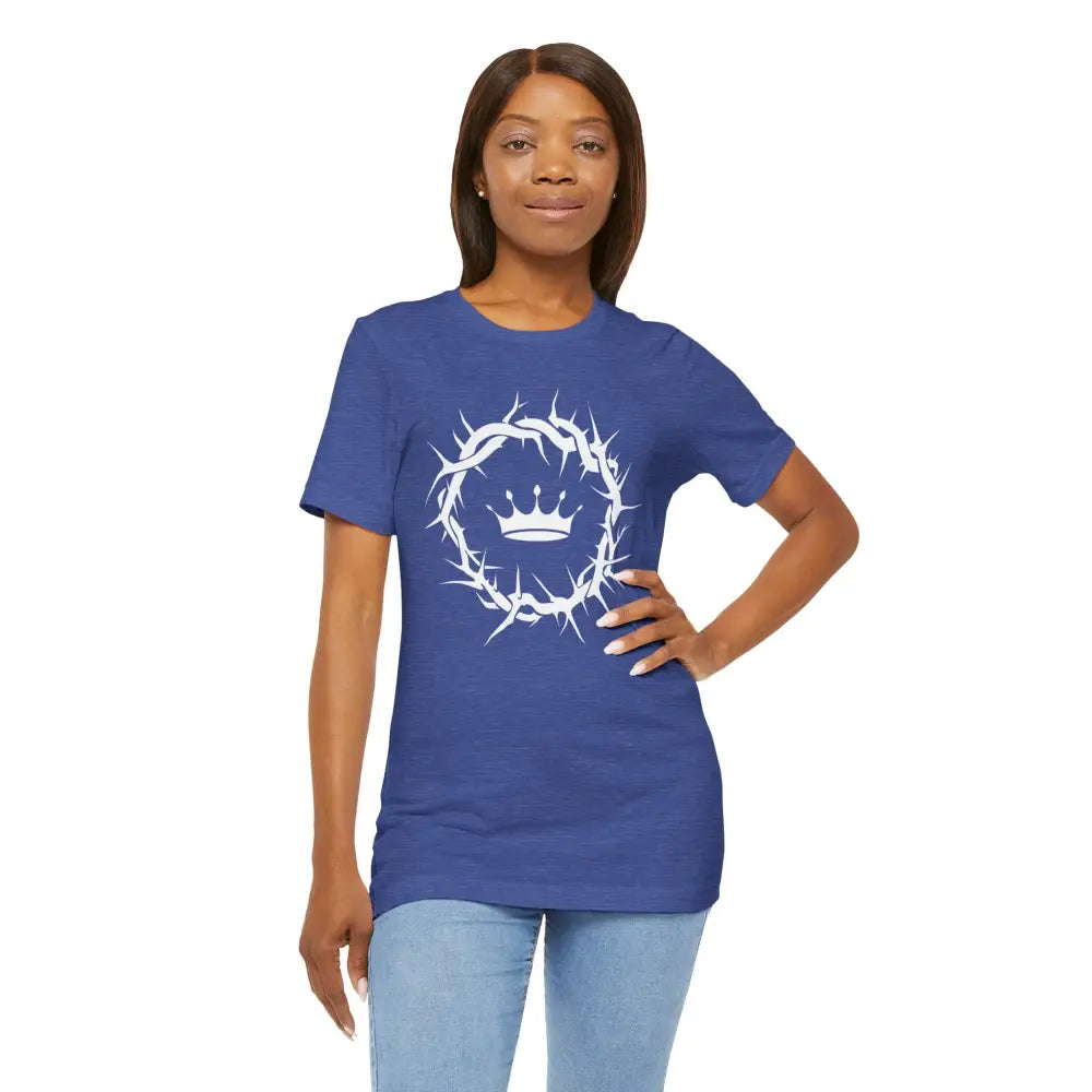 “Jesus Is King” Crown of Thorns T-Shirt – Bold Christian Minimalist Design - T-Shirt