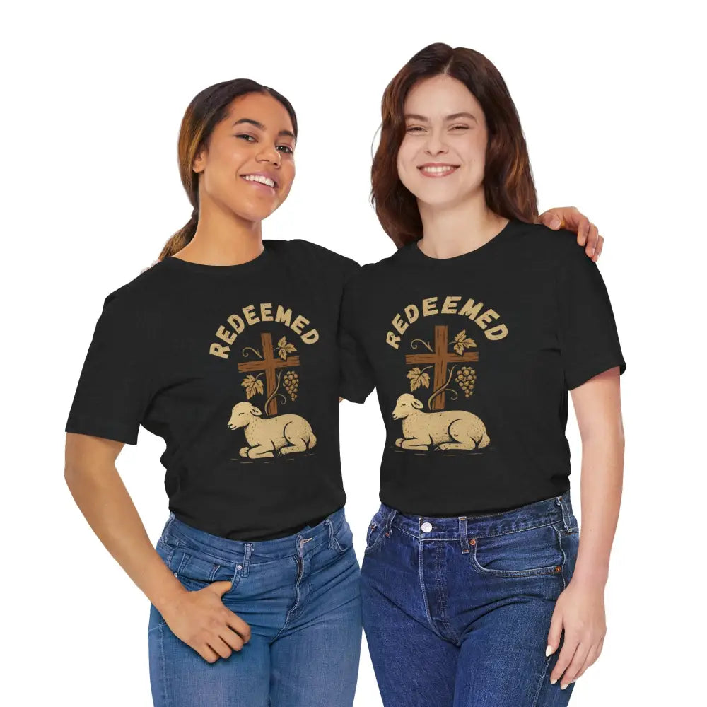 ’Redeemed’ Christian T-Shirt — Lamb & Cross Vintage Design - T-Shirt